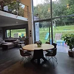 La Cle Du Circuit Spa-francorchamps Bed and Breakfast