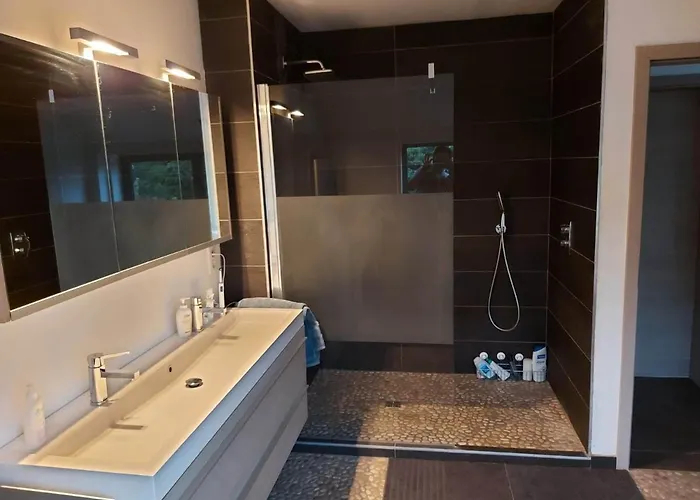 La Cle Du Circuit Spa-francorchamps * Stavelot