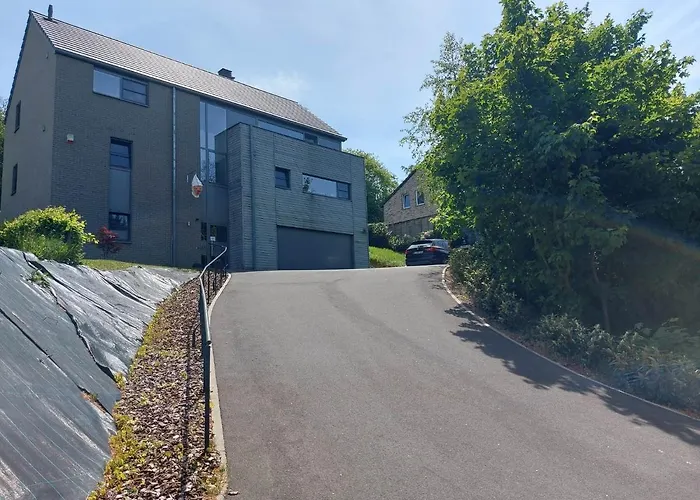 La Cle Du Circuit Spa-francorchamps Bed & Breakfast Stavelot